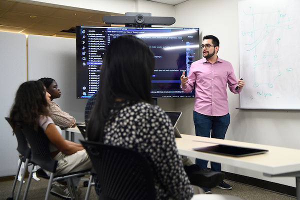 Prof. Oses teaching session